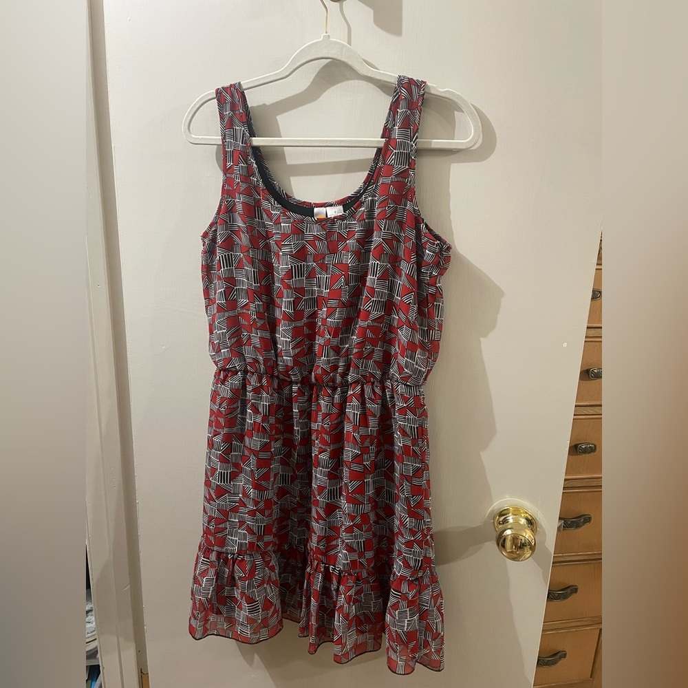 Geometric Red and Black Sleeveless Dress